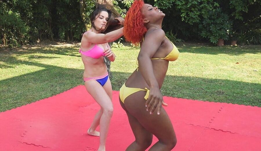 Women fight round