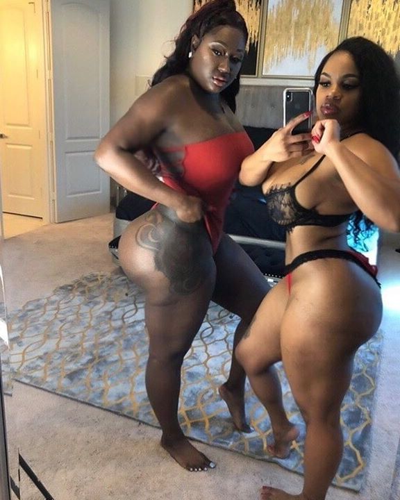 HOT EBONY PICS