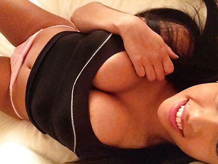 Lingery babe