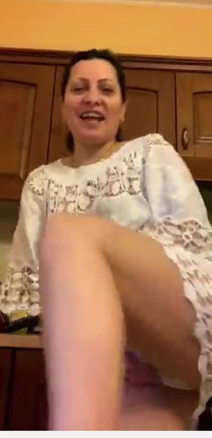 Flash boobs live facebook romanian