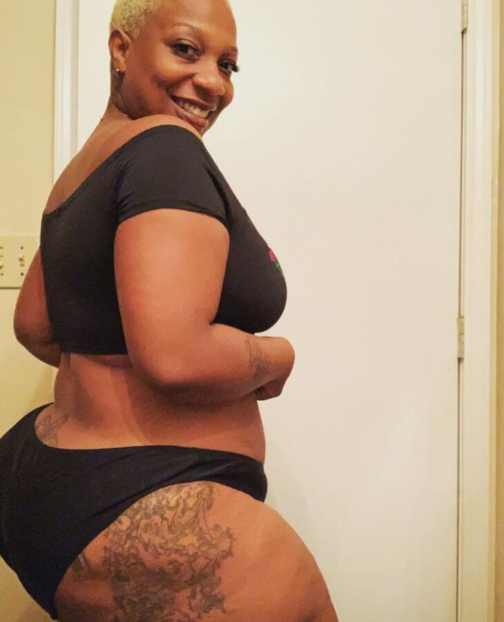 SOMEBODY MAMA VOL.