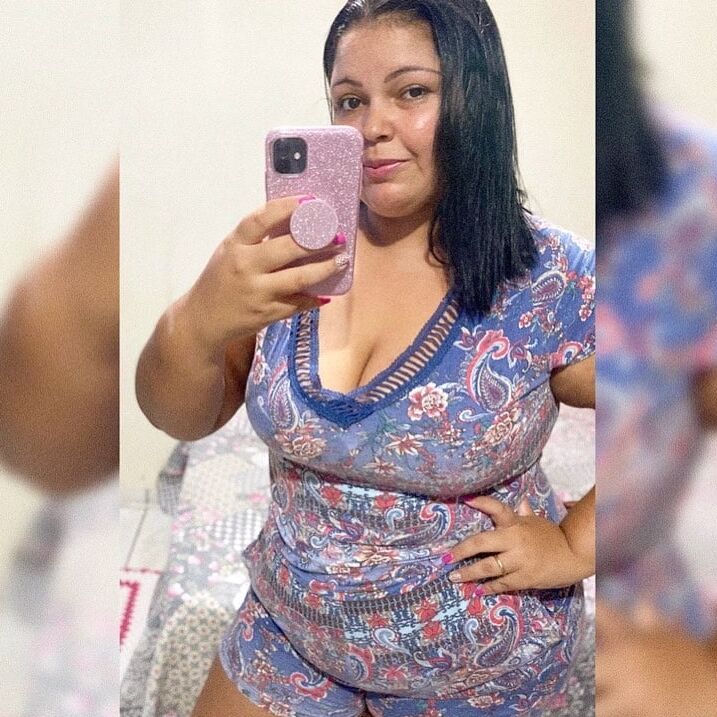 Mature Gloria (brazilian cum explosion milf)