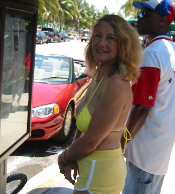 Absoluted fuckable mom
