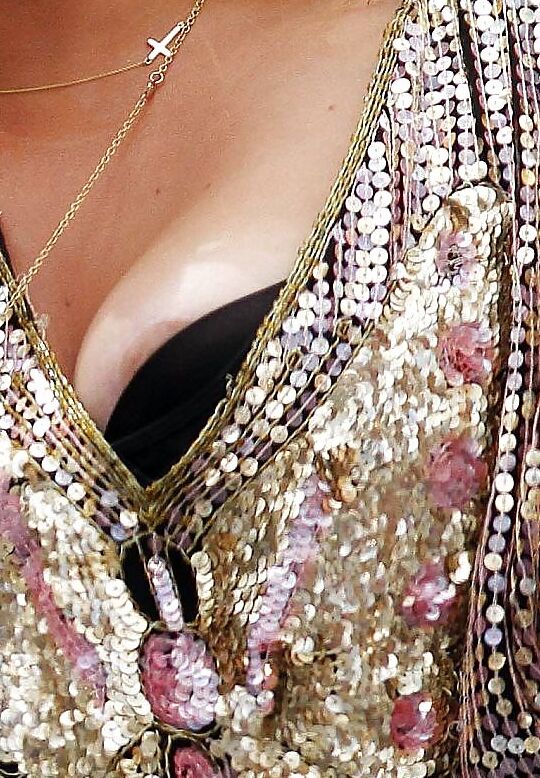LIVE NIP SLIP