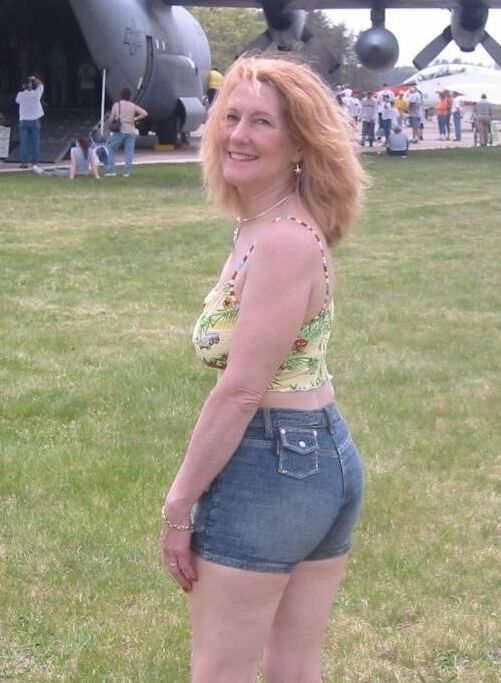 Absoluted fuckable mom