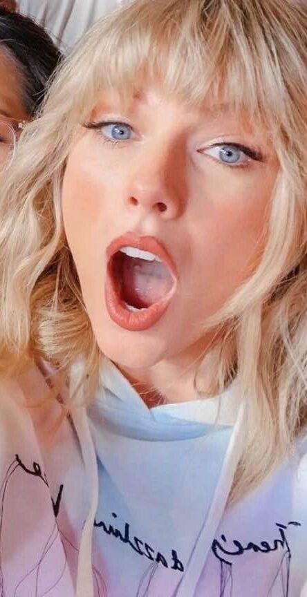 Taylor Swift&;s beautiful fucking face