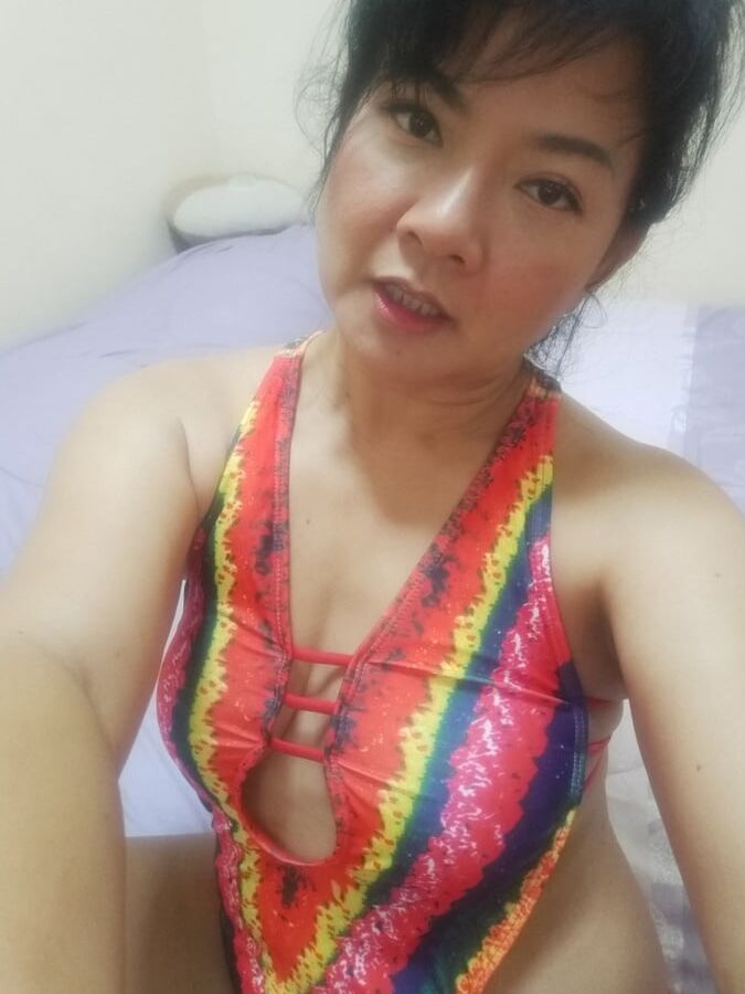 Her name is Nam Thai girl.