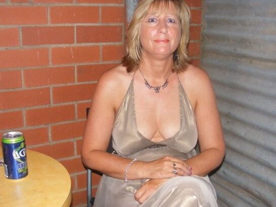 Brafree mom .