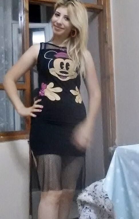 Turkish milf slut wife blonde Turk milf kadin bed house