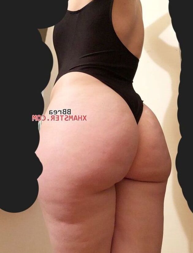 A few selfies (nothing too naughty)