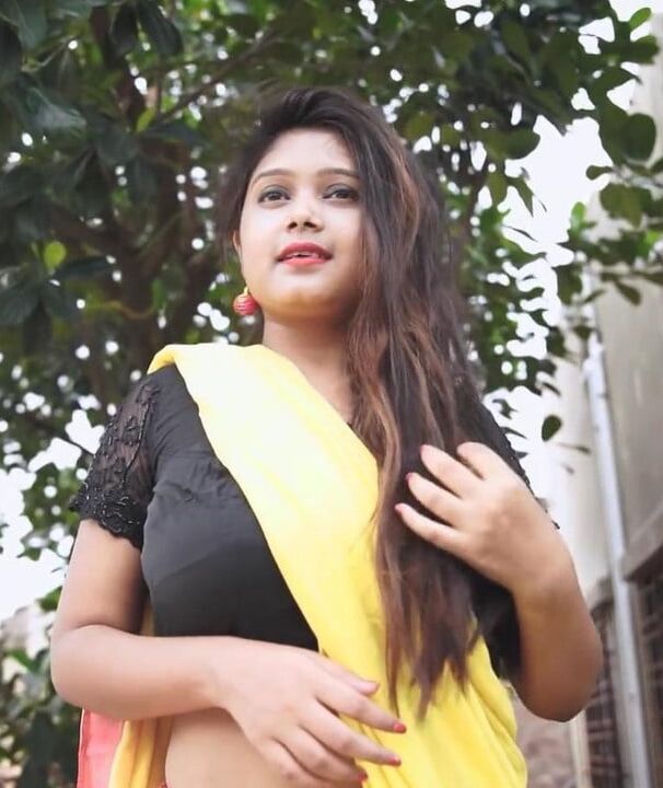 BENGALI Saree lover girl suporna