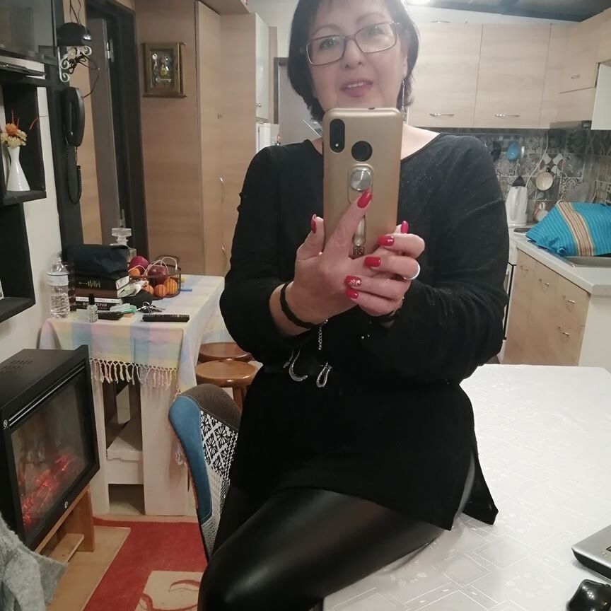 Greek MILF from Social Media : Efterpi