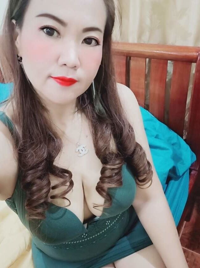 Gadis tetek besar Thailand