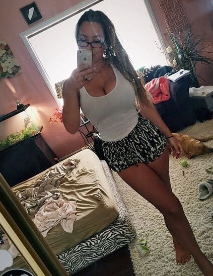 HOT Halle Diez