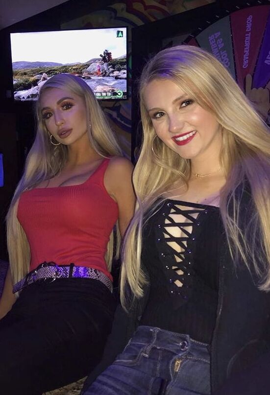 HOT Dallas, TX Bartender