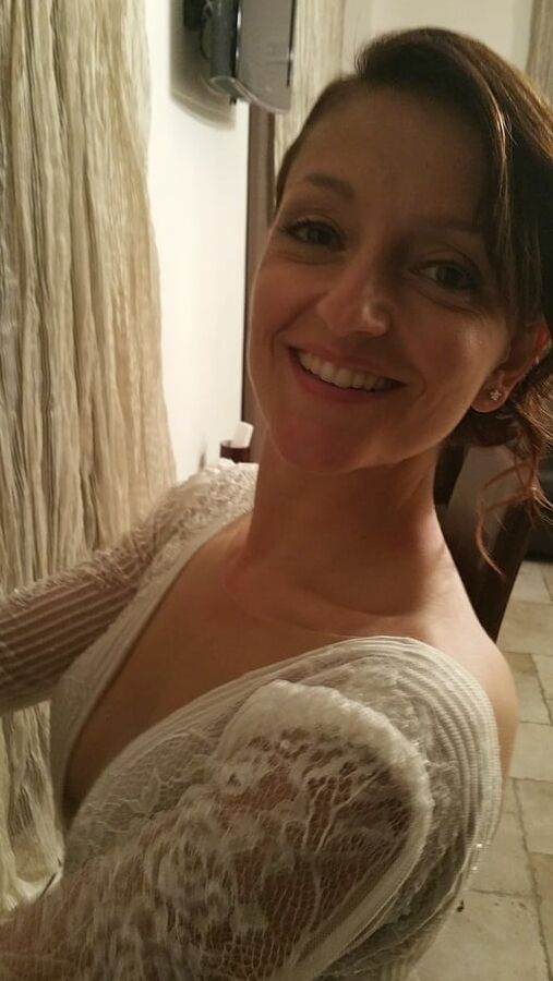 Lorraine Romano webslut needing exposure and reposting