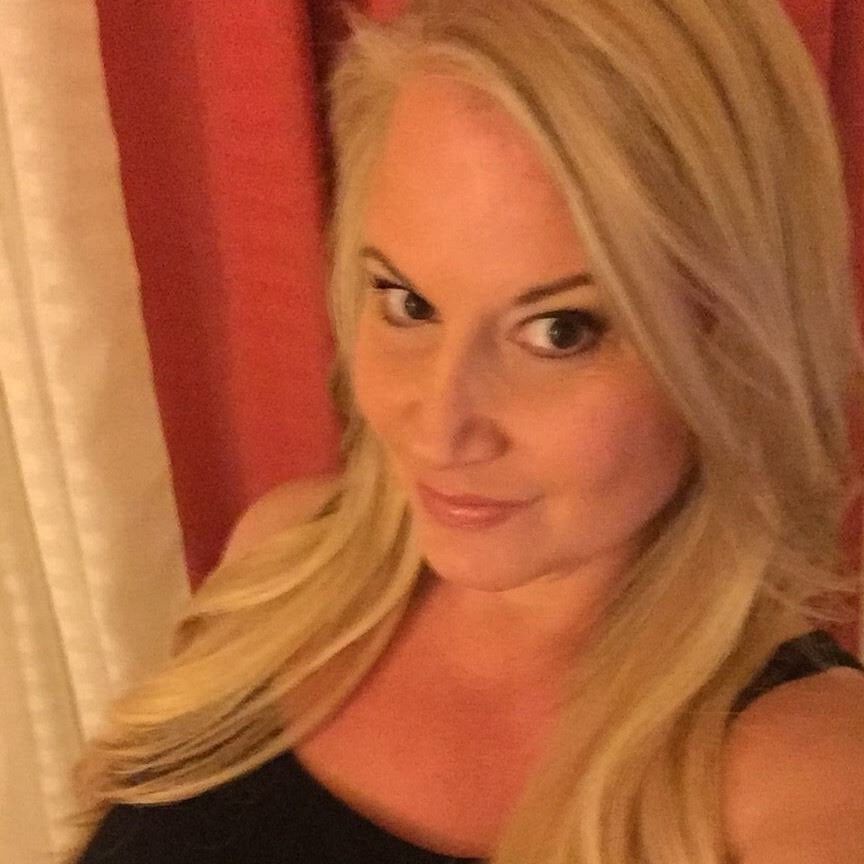 Sunny wwe