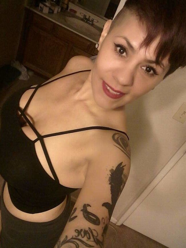 BANGING BUSTY SEXY MILF