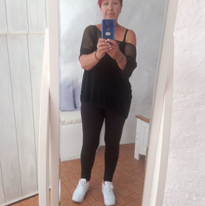 Greek MILF from Social Media : Efterpi