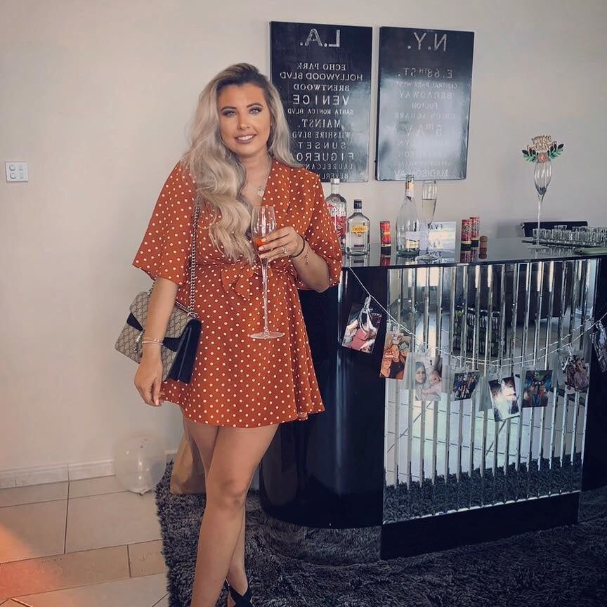 Stupid Chav Sluts- Amber Y