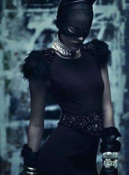Le Masquerade ... (VM)
