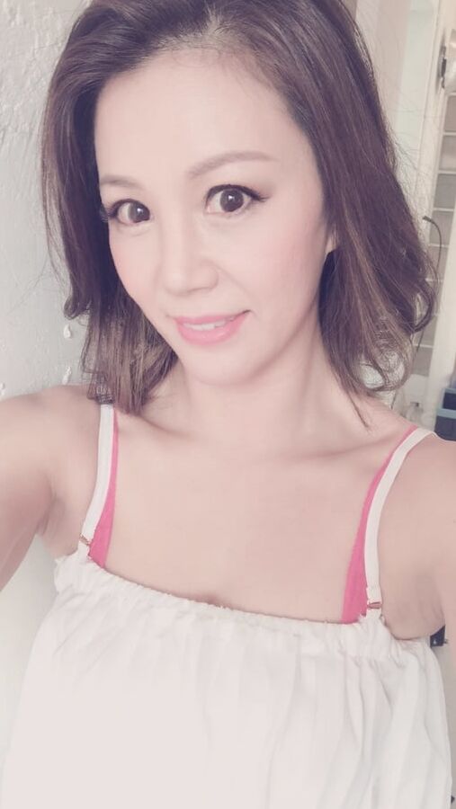 Hitomi Katase