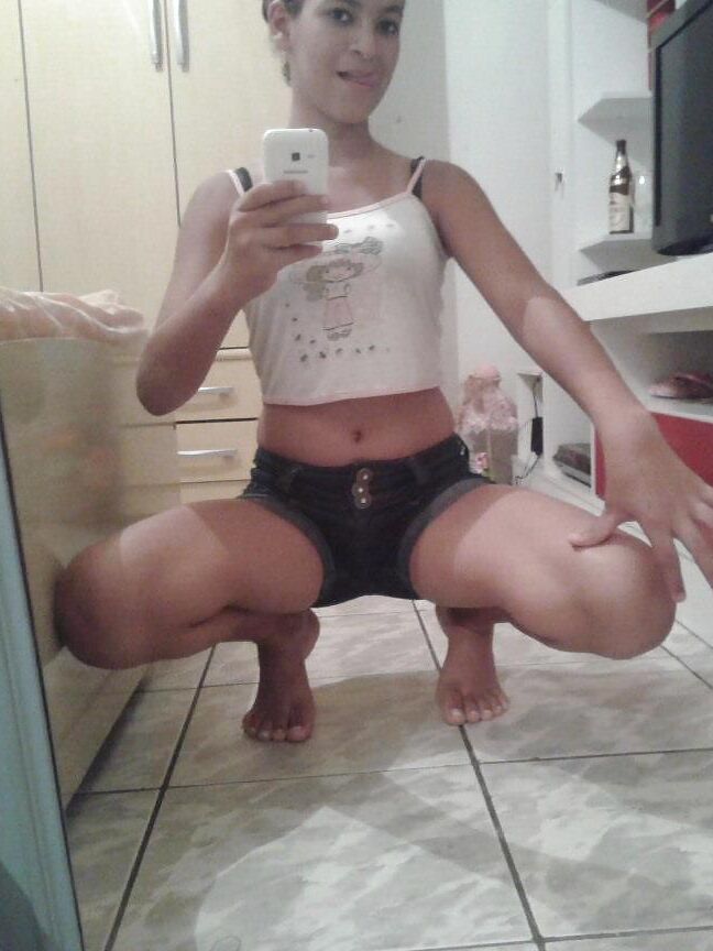 SINNDIE piss tribute photos