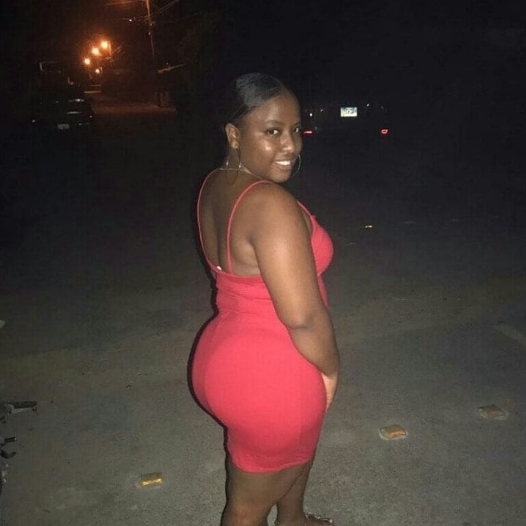 DAFNY ORDINEZ CULONA NEGRA