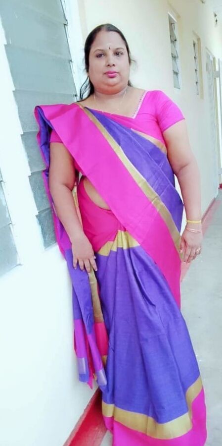 Tamil hot stylish auntys