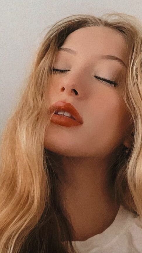 Sophia Diamond hot
