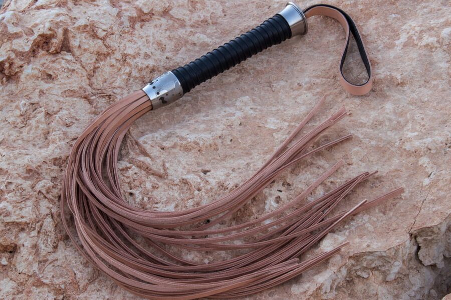 Natural Undyed Veg Tan Cowhide Flogger
