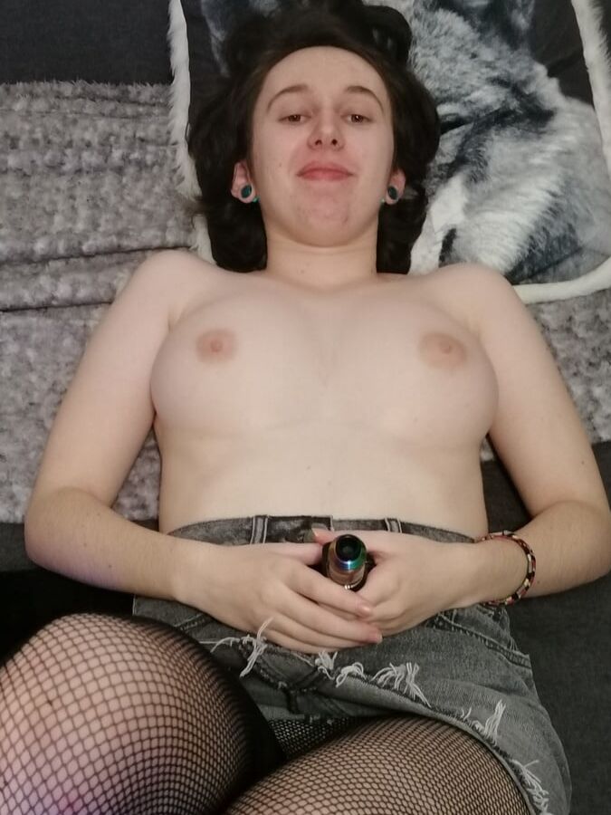 Expose laura