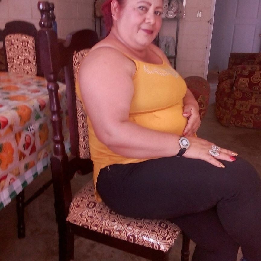 laura madura mexicana