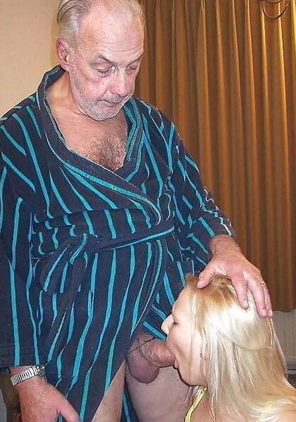 Old and young blowjob