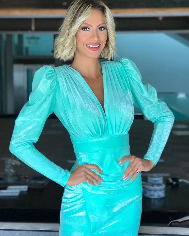 Sexy Dilay Korkmaz