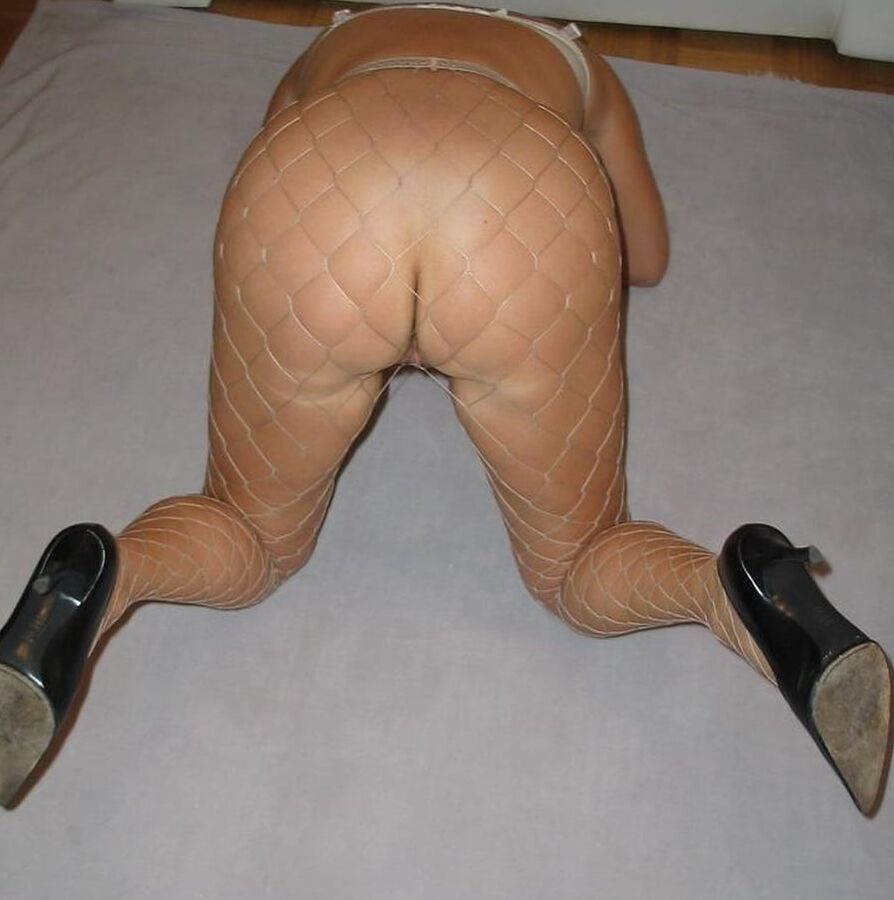Sexy mature wife