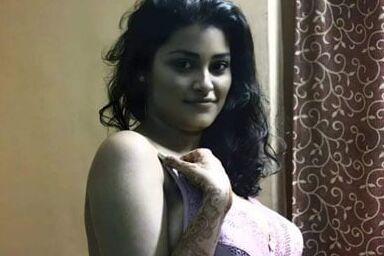 Voluptous Indian Wife