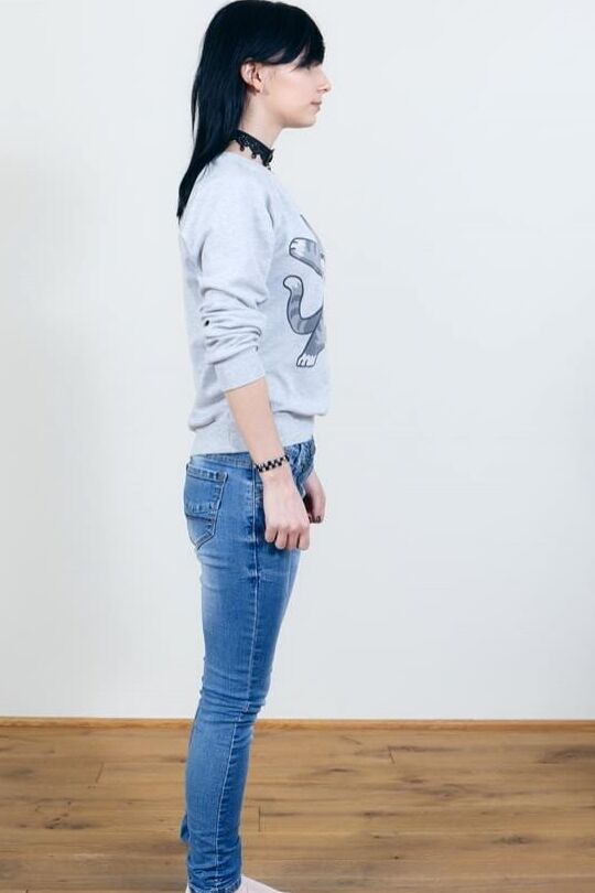Voodoo thin shopgirl pretty teenager casting