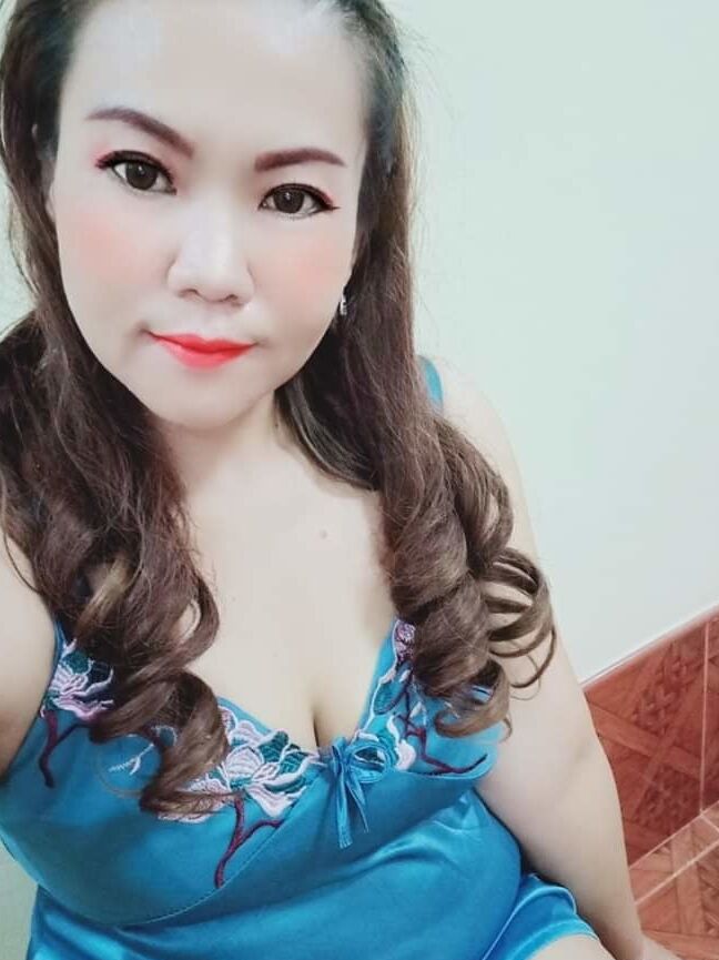 Gadis tetek besar Thailand