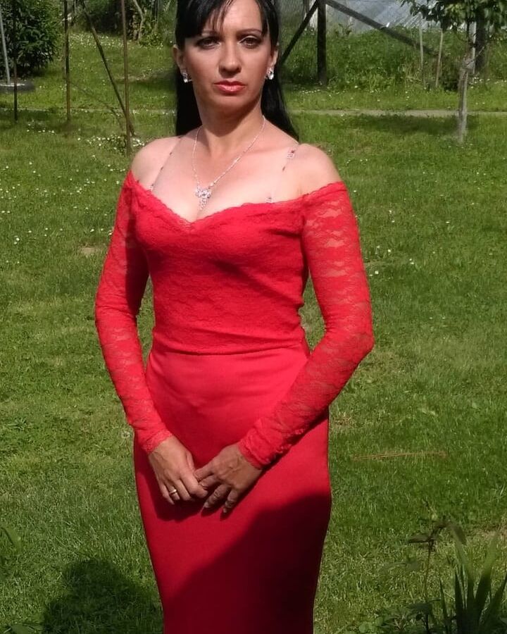 Serbian hot beautiful milf big natural tits Slavica Rankovic