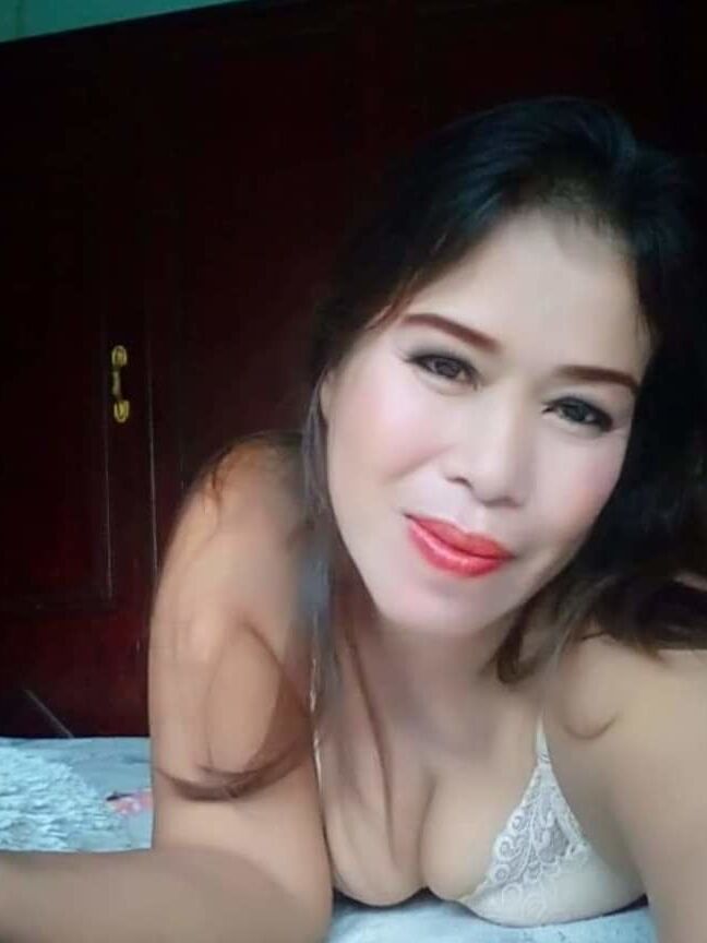 Ibu Thai Big tits