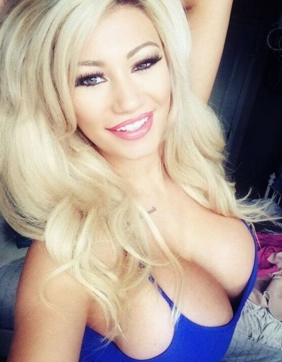 Amazing Bimbo - Sophie Dalzell