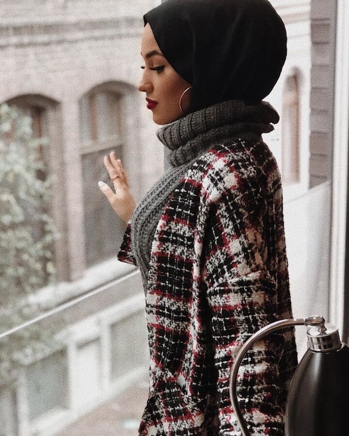Hot Instagram Hjiab Lady