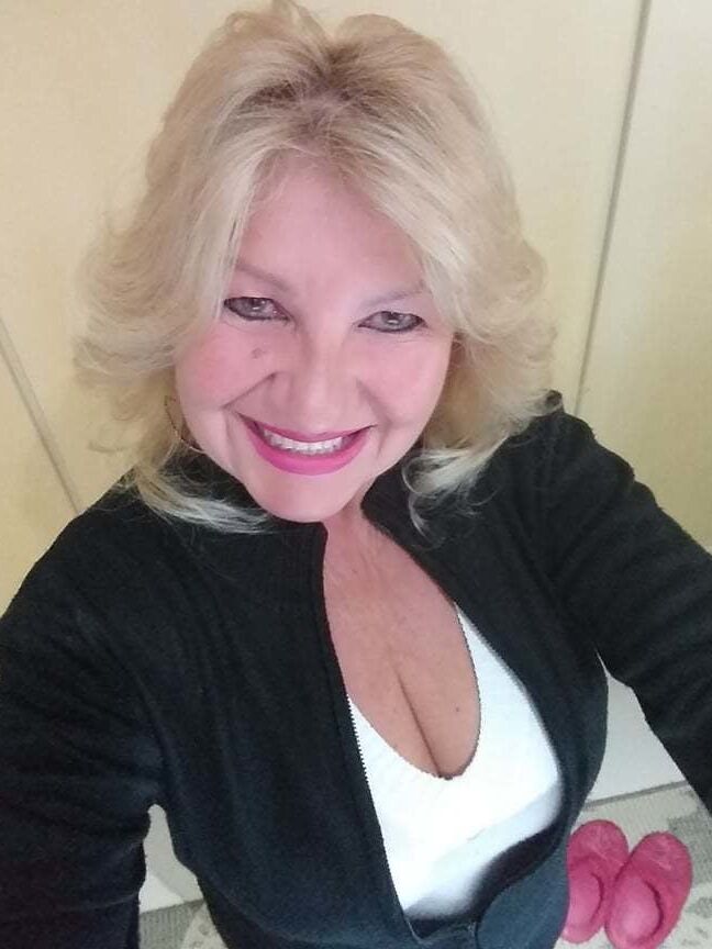 Sexy face and big bobs