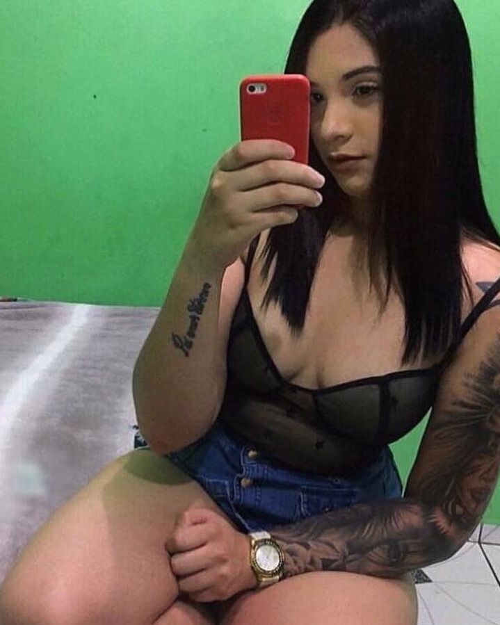 PUTA DO INSTAGRAM: Itala Ferreira