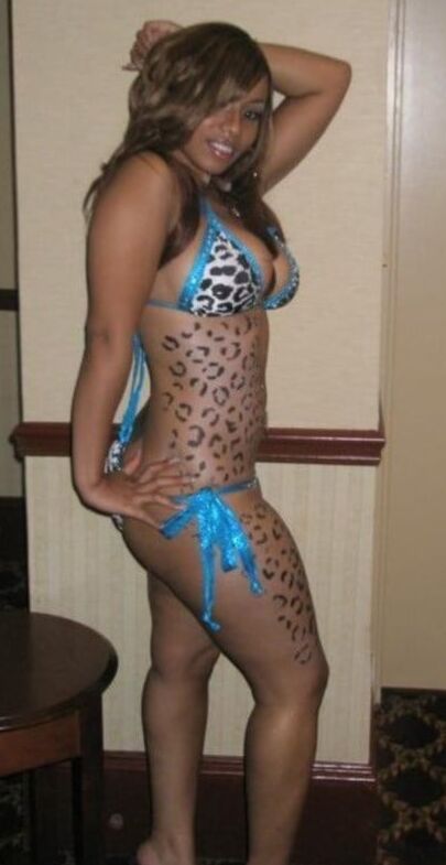 unknown curvy black women