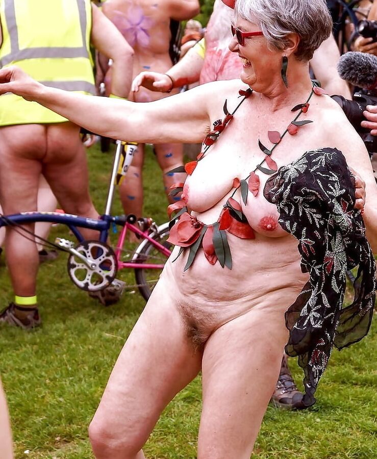 Only Hot Grannies And Matures In Solo Mix - GregRotten