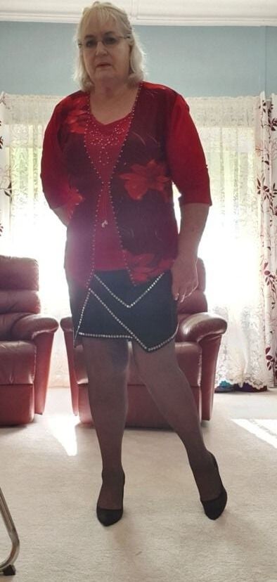Granny Slut Pamela yo.. my next yummy hot fuck!