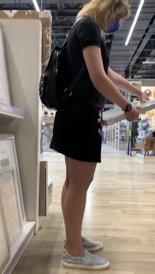 Upskirt baby