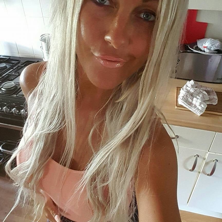 Sexy as fuck CHAV Slut
